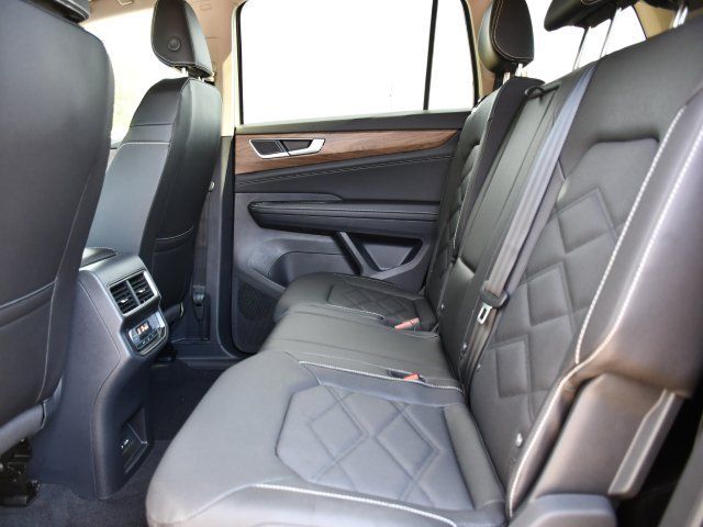 2026 Volkswagen Atlas SE - Photo 16