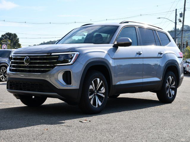 2026 Volkswagen Atlas SE - Photo 3