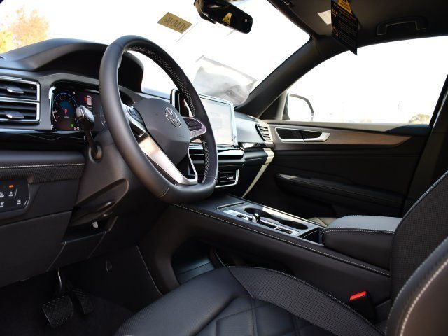 2026 Volkswagen Atlas Cross Sport SE - Photo 14