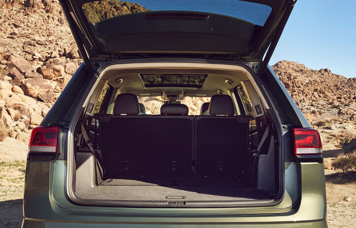 2026%20Volkswagen%20Atlas%20Cargo%20Space.png