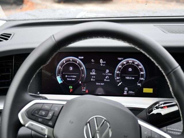 2026 Volkswagen Tiguan SE - Photo 23