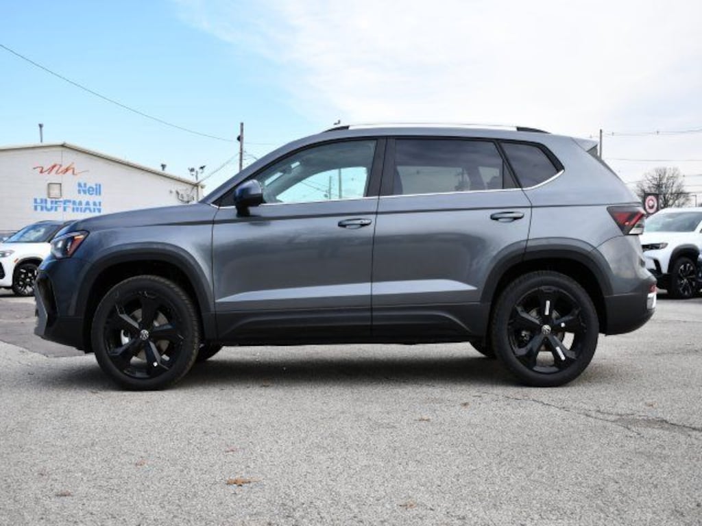 New 2026 Volkswagen Taos 1.5T SEL SUV