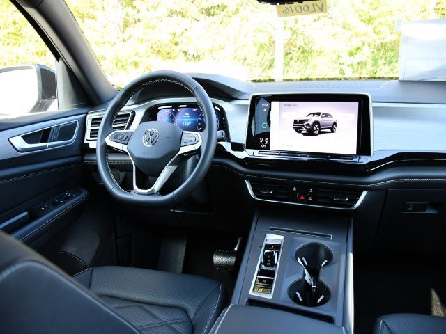 2026 Volkswagen Atlas Cross Sport SE - Photo 19