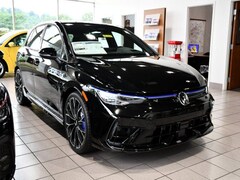 2026 Volkswagen Golf R 2.0T Hatchback