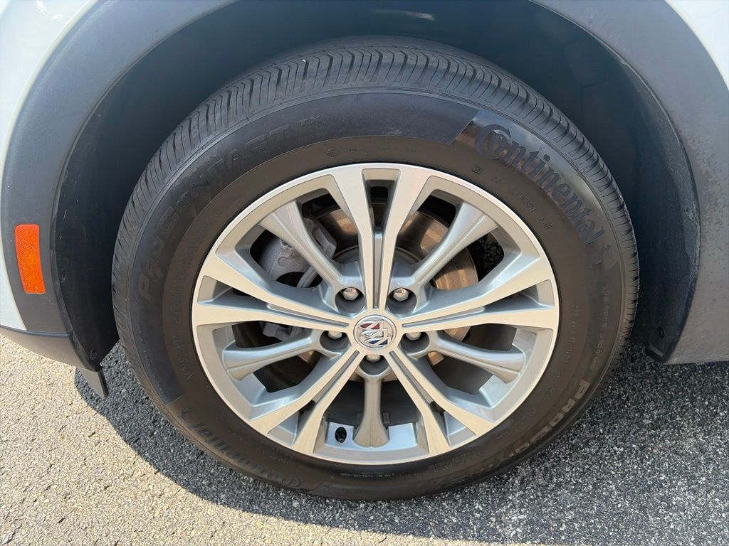 Photo 12