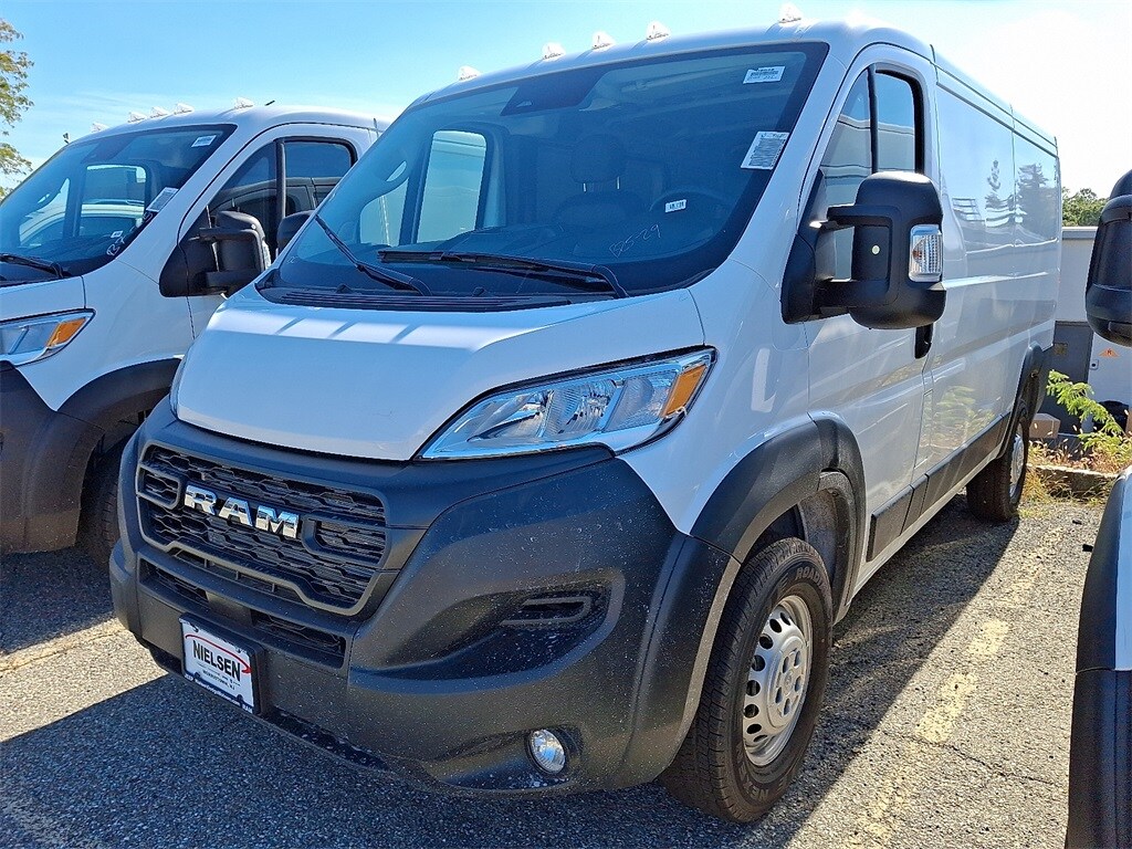 New 2025 Ram Promaster 1500 Low Roof Cargo Van