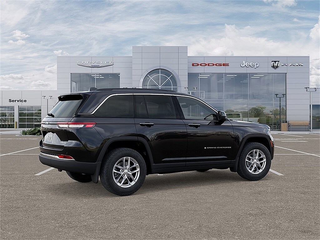 New 2025 Jeep Grand Cherokee Laredo X SUV