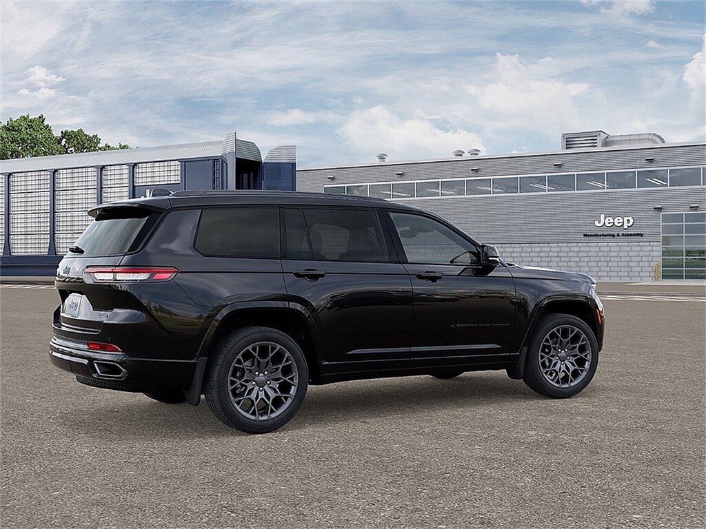 New 2025 Jeep Grand Cherokee L Summit SUV