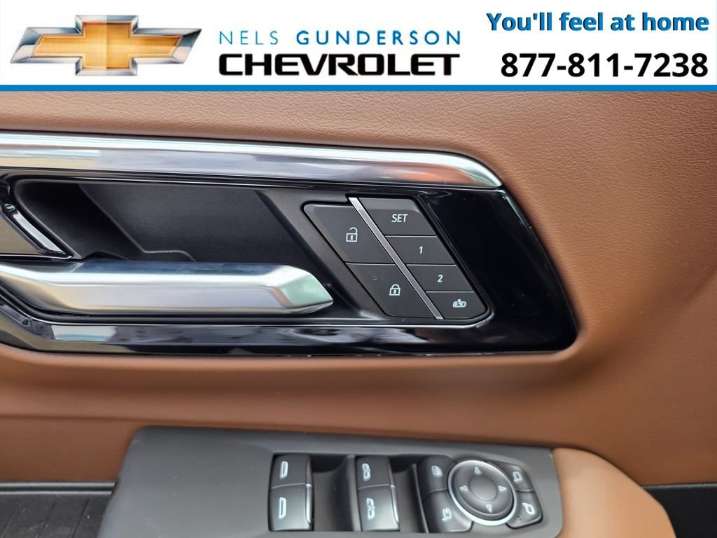 2026 Chevrolet Suburban High Country - Photo 23