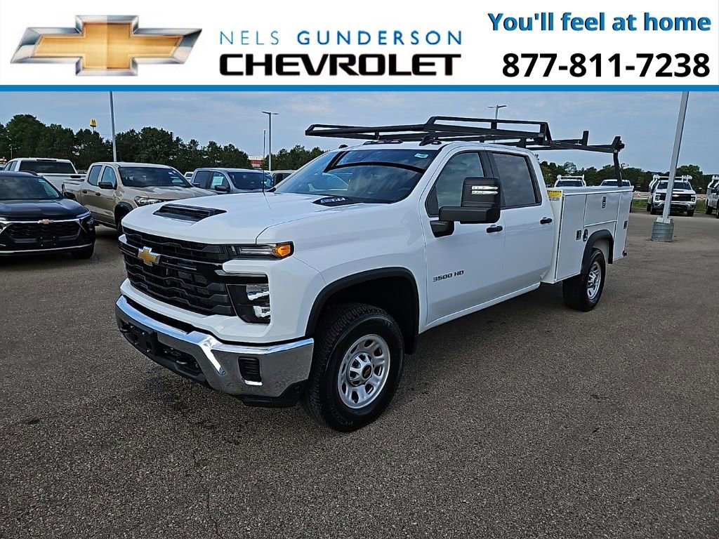 2024 Chevrolet Silverado 3500HD photo 2