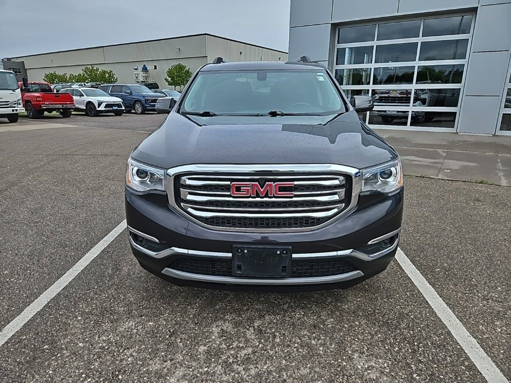 Used 2018 GMC Acadia SLT-1 with VIN 1GKKNULS0JZ108098 for sale in Osseo, WI