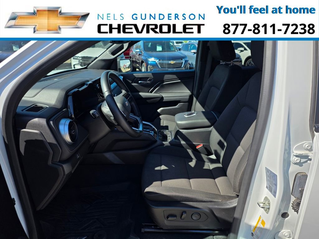 2023 Chevrolet Colorado LT - Photo 13