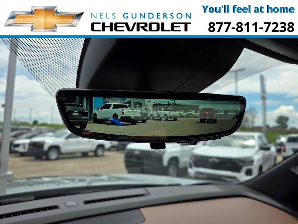 2026 Chevrolet Suburban High Country - Photo 34