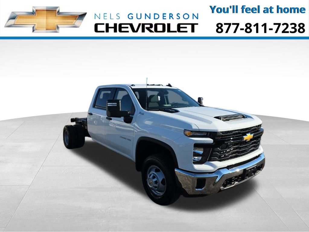  Chevrolet Silverado 3500 HD Chassis Cab
