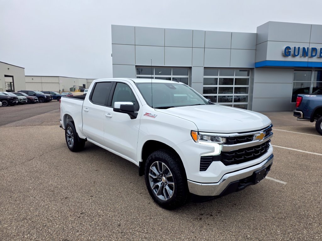 New 2026 Chevrolet Silverado 1500 LT Truck