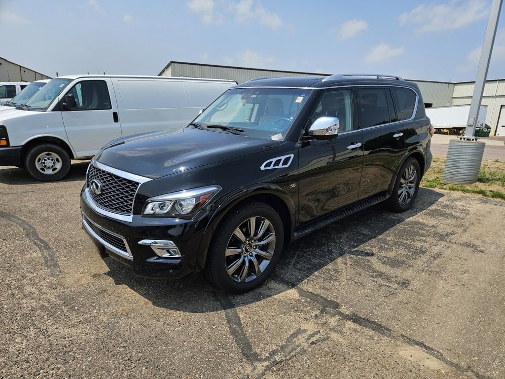 Used 2017 INFINITI QX80 Signature with VIN JN8AZ2NCXH9431627 for sale in Osseo, WI