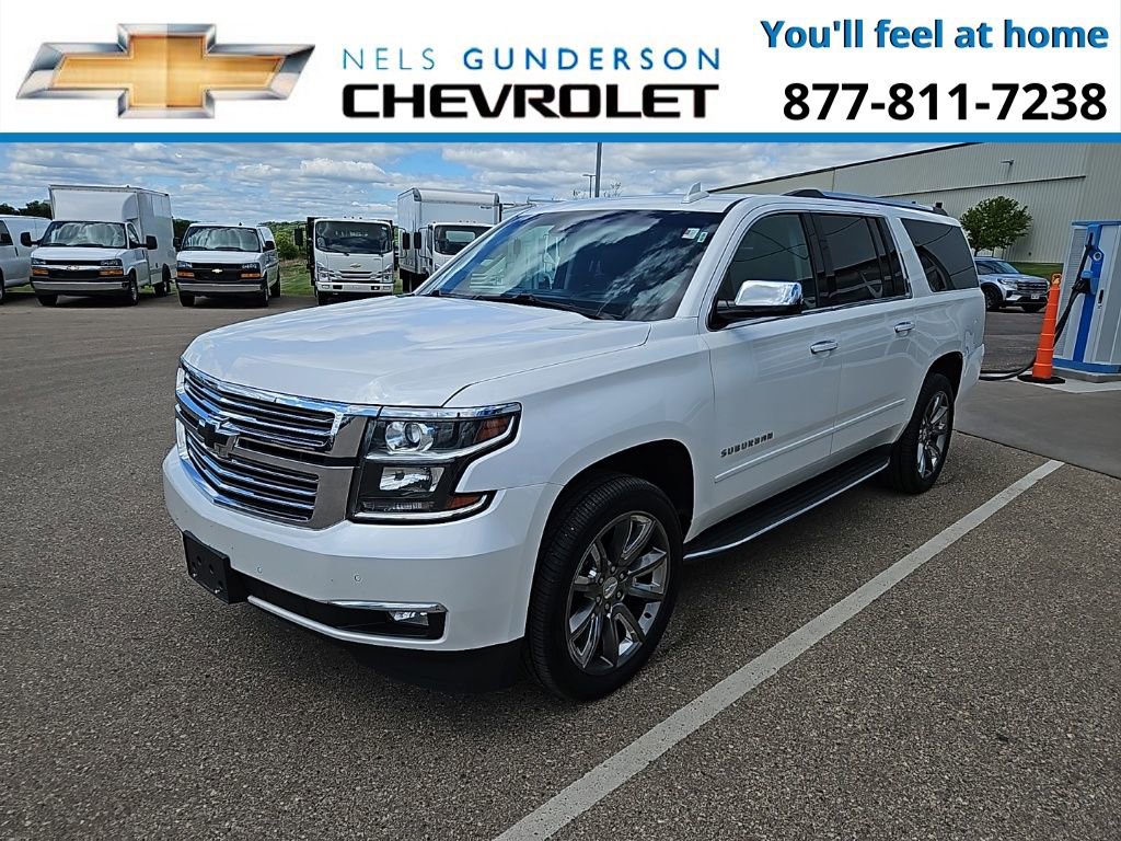 2018 Chevrolet Suburban Premier photo 3