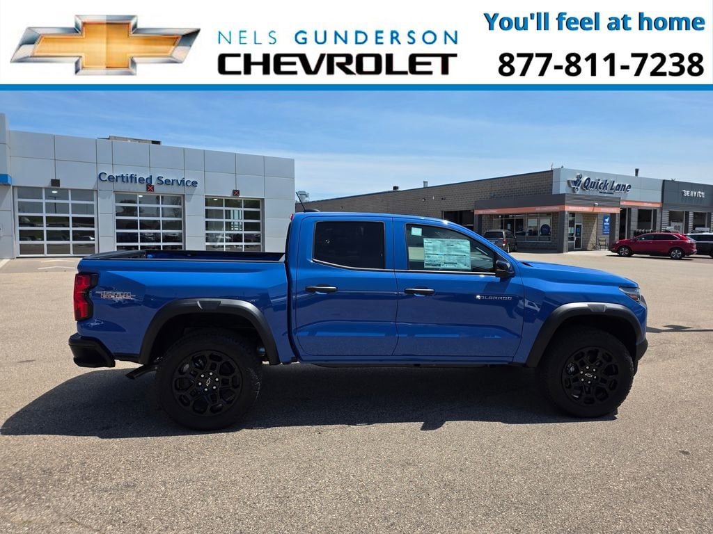 2026 Chevrolet Colorado Trail Boss - Photo 8