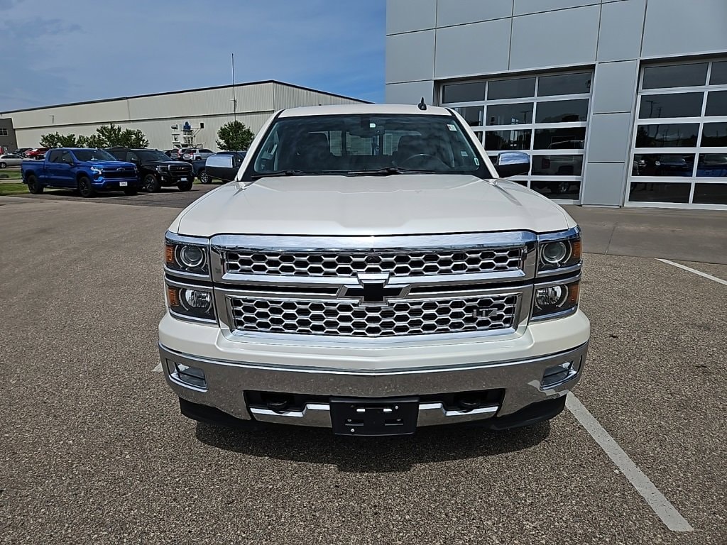 Used 2015 Chevrolet Silverado 1500 LTZ with VIN 3GCUKSECXFG150129 for sale in Osseo, WI