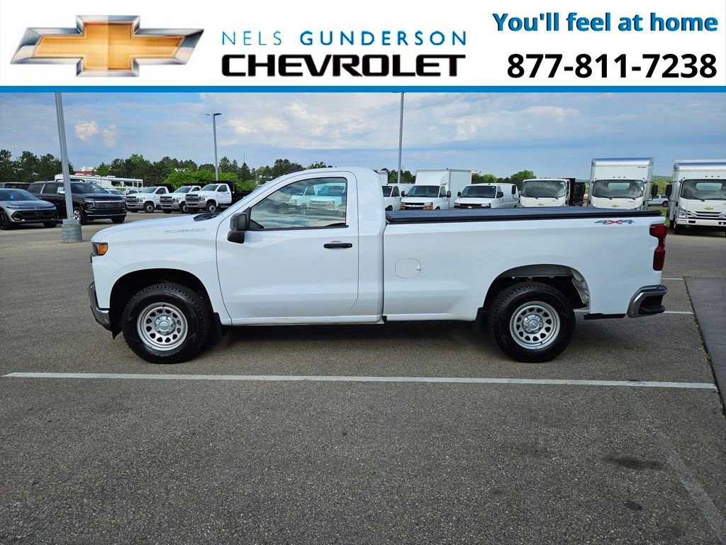 2021 Chevrolet Silverado 1500 photo 3