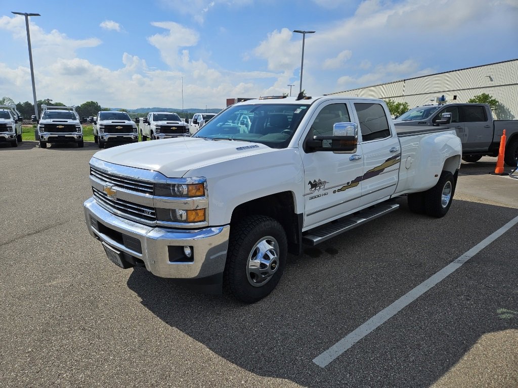 Used 2015 Chevrolet Silverado 3500HD LTZ with VIN 1GC4K0C84FF575446 for sale in Osseo, WI