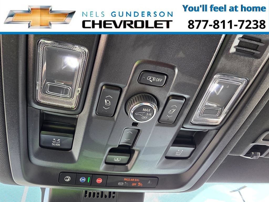 2025 Chevrolet Suburban High Country - Photo 37
