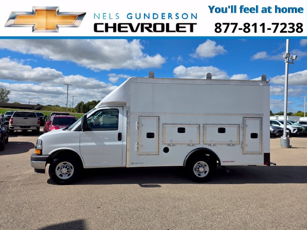 New 2026 Chevrolet Express Cutaway 3500 1WT Cutaway Van