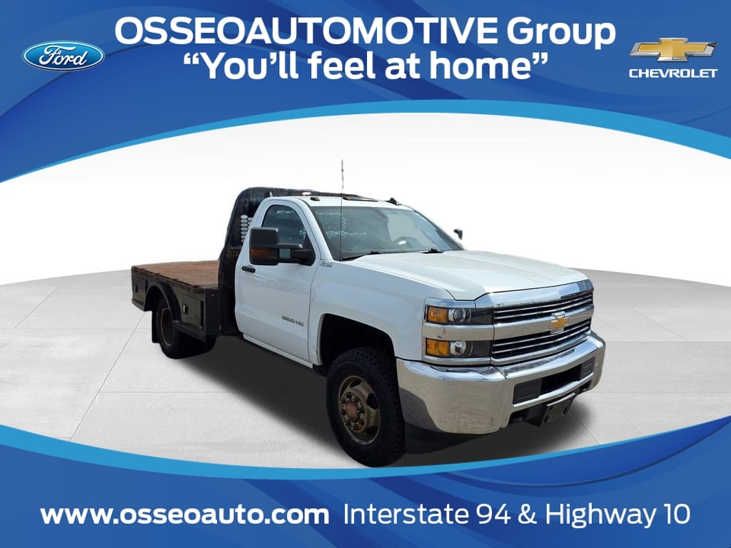 2017 Chevrolet Silverado HD WT 4WD Regular Cab 137.5" WB's photo