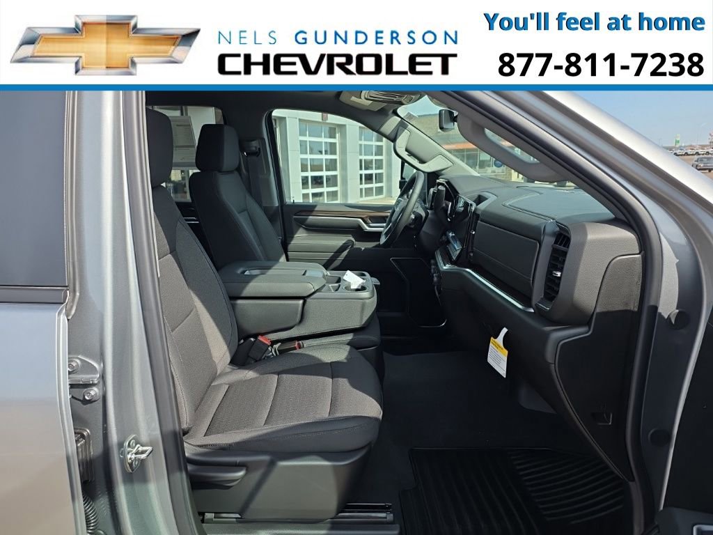 2026 Chevrolet Silverado 3500 HD LT - Photo 14