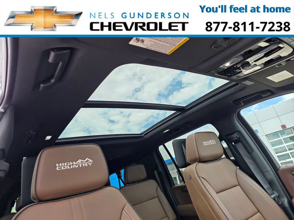 2026 Chevrolet Suburban High Country - Photo 19