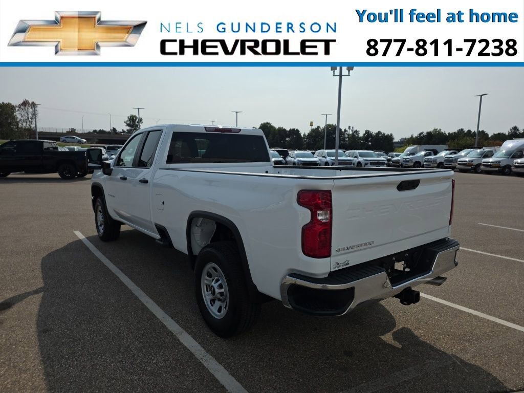2026 Chevrolet Silverado 3500HD Work Truck photo 3