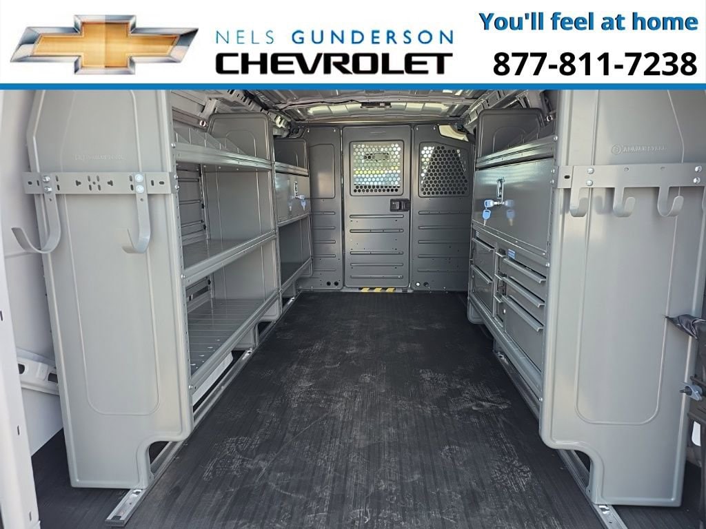 2025 Chevrolet Express Cargo Work Van - Photo 12