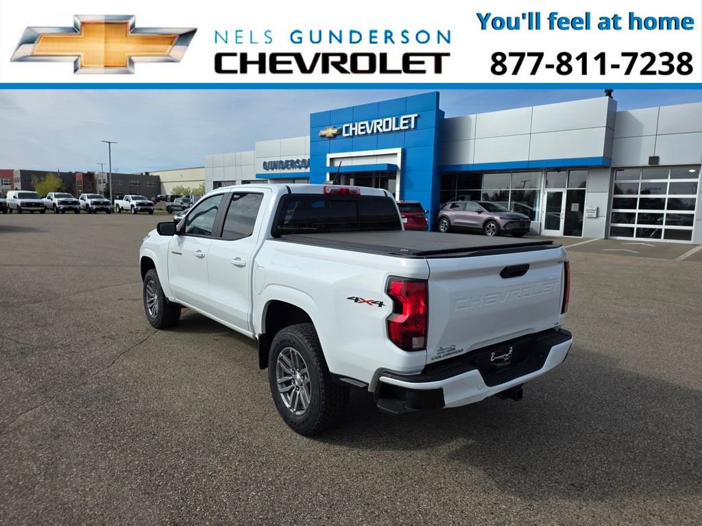 2023 Chevrolet Colorado LT - Photo 4