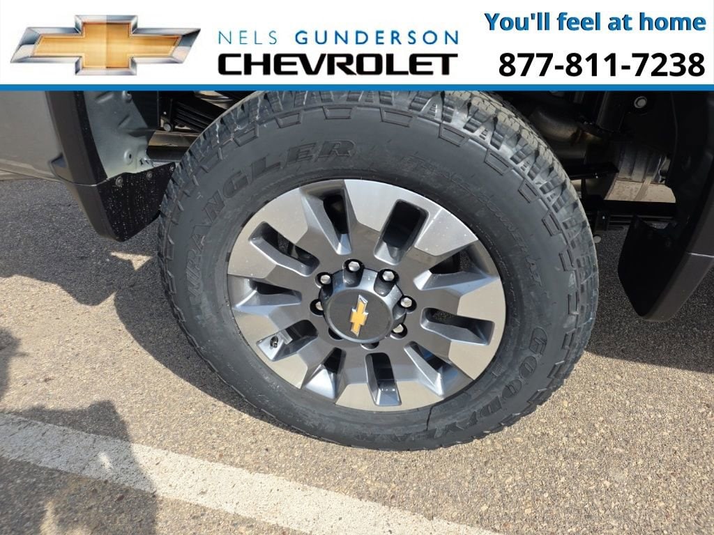2026 Chevrolet Silverado 3500 HD LT - Photo 9