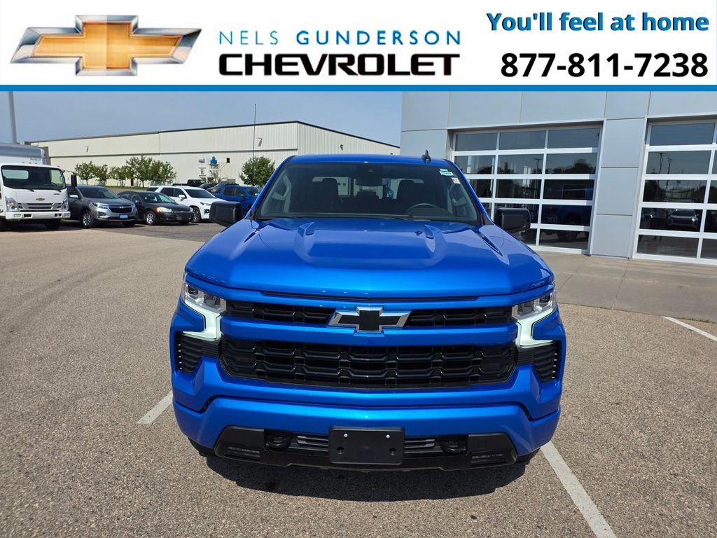 2025 Chevrolet Silverado 1500 RST photo 2