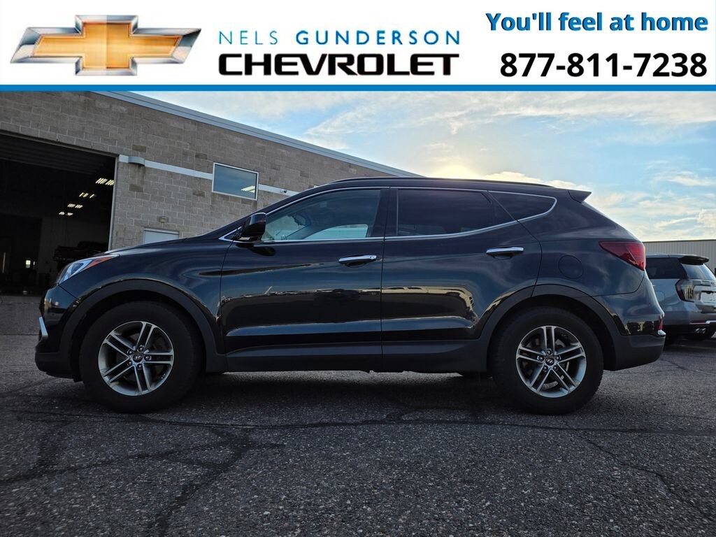 Used 2017 Hyundai Santa Fe Sport 2.4L SUV