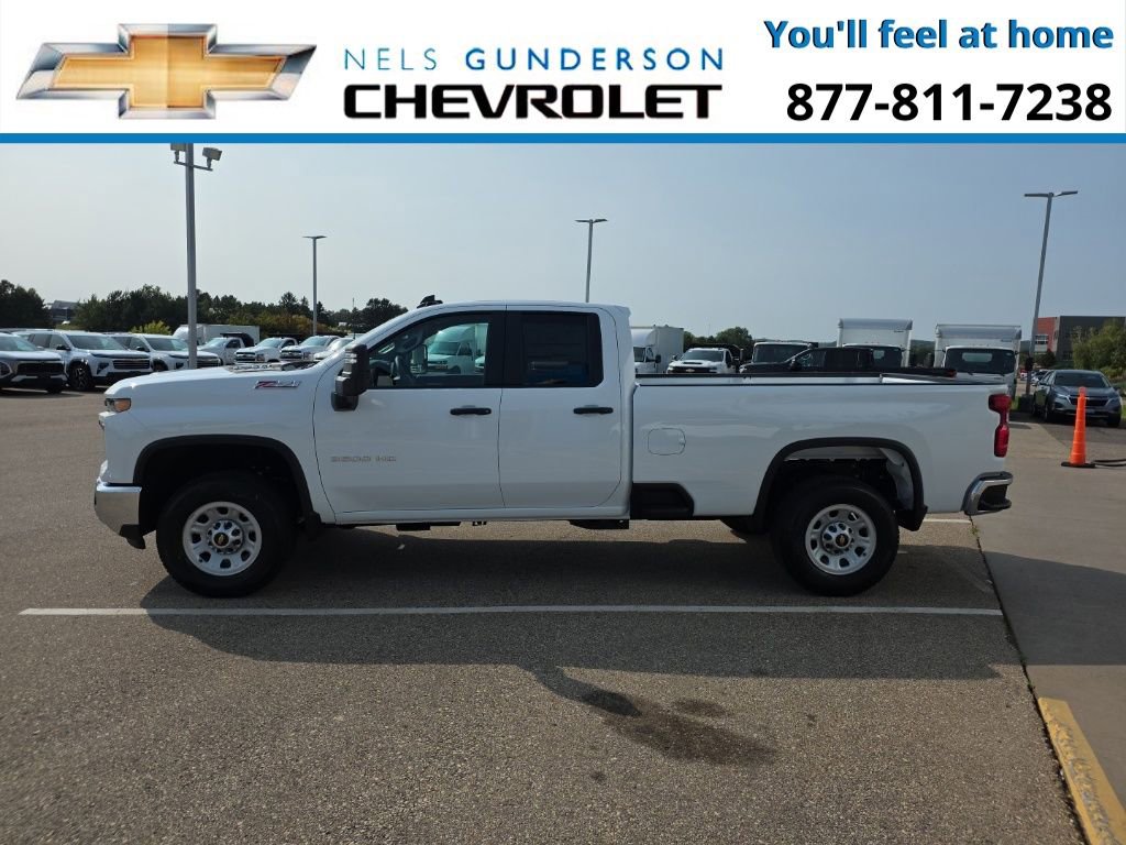 2026 Chevrolet Silverado 3500HD Work Truck photo 2