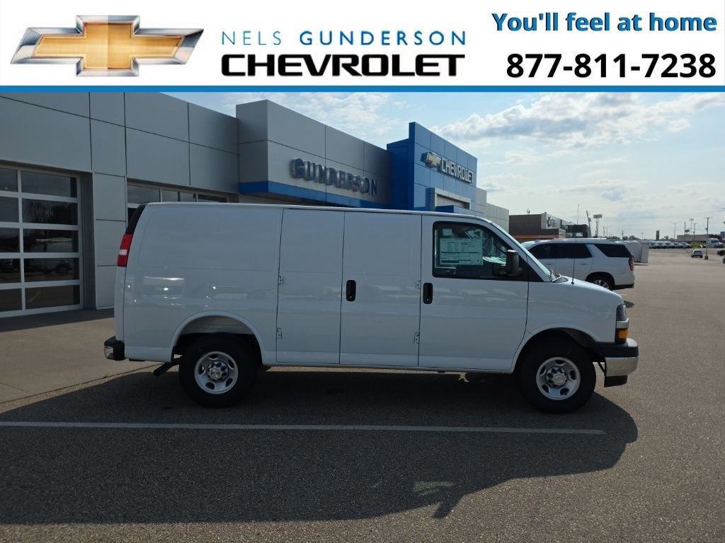 2025 Chevrolet Express Cargo Work Van - Photo 7