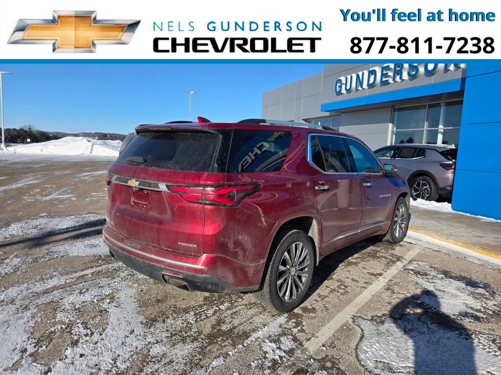 Used 2023 Chevrolet Traverse Premier SUV