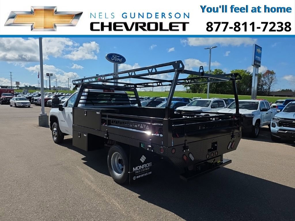 2025 Chevrolet Silverado 3500HD Work Truck photo 3