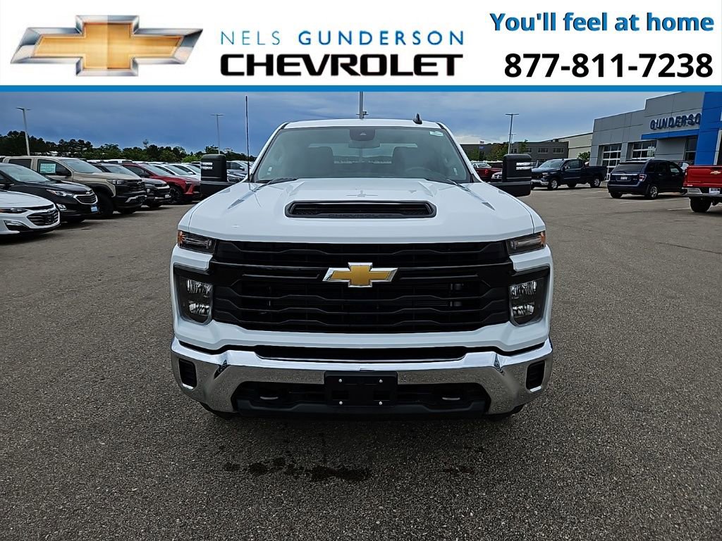 2024 Chevrolet Silverado 2500HD Work Truck photo 2