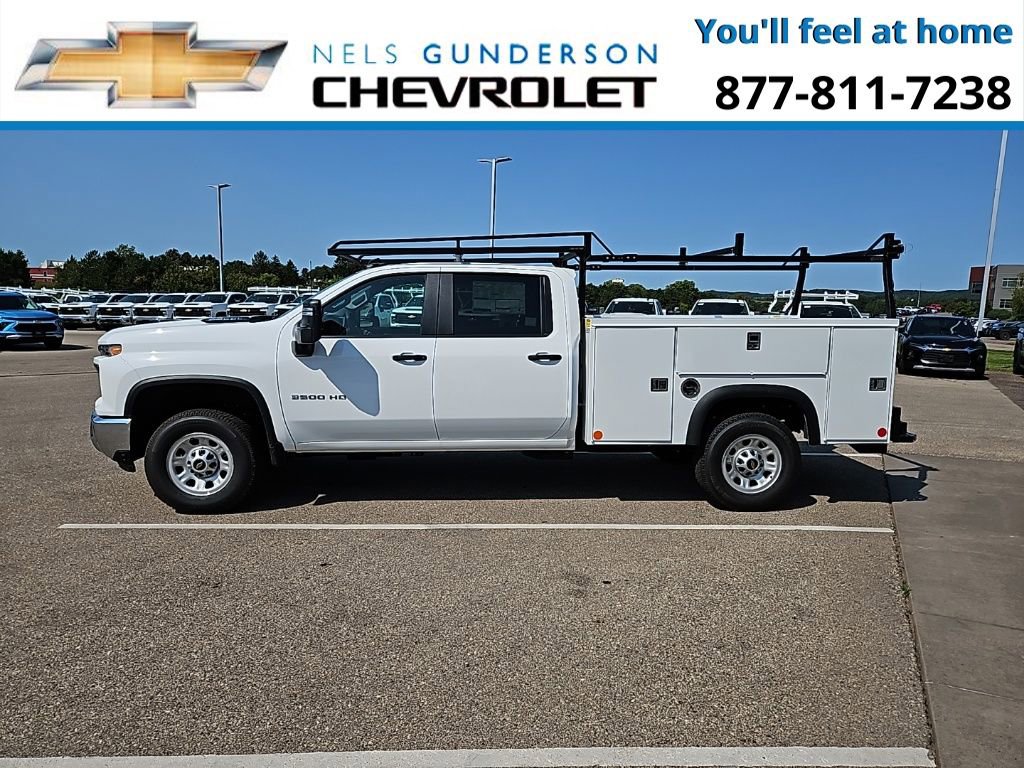 2024 Chevrolet Silverado 3500HD photo 3