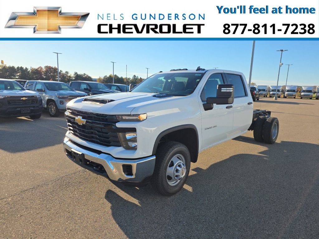 2026 Chevrolet Silverado 3500HD Work Truck photo 3