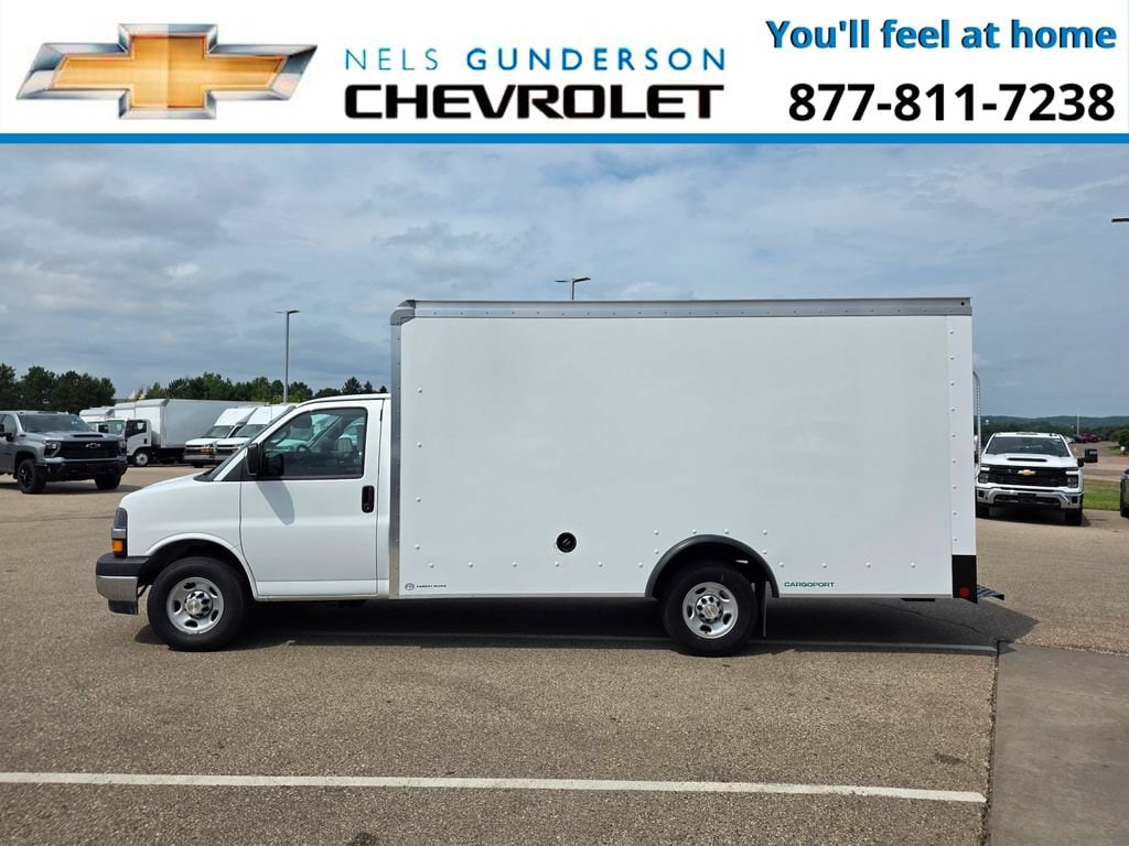 New 2026 Chevrolet Express Cutaway 3500 1WT Cutaway Van