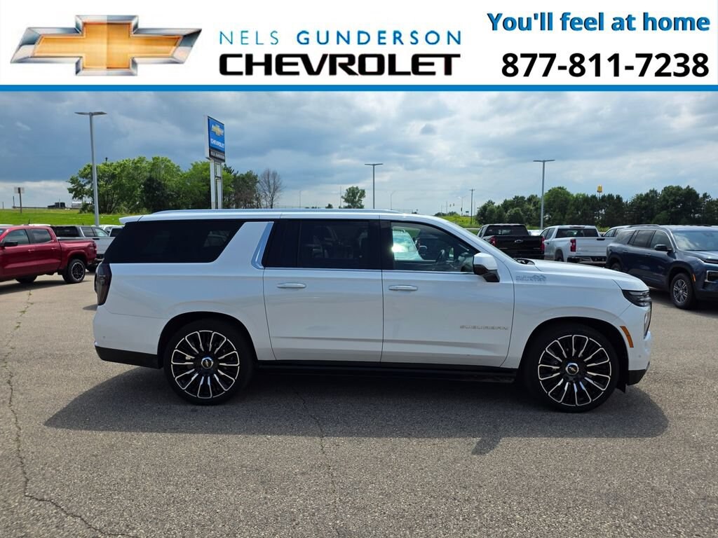 Used 2025 Chevrolet Suburban High Country SUV