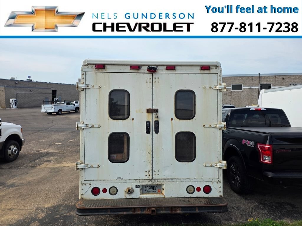 Used 2006 Ford E-350 Stripped Base Van