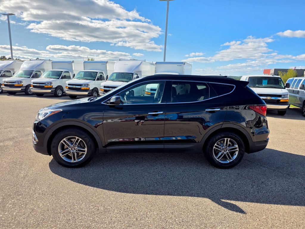 Used 2017 Hyundai Santa Fe Sport 2.4L SUV