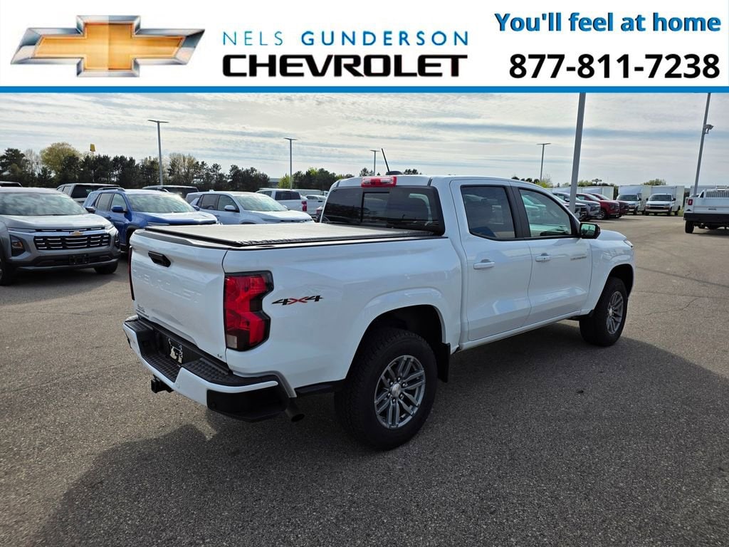 2023 Chevrolet Colorado LT - Photo 5