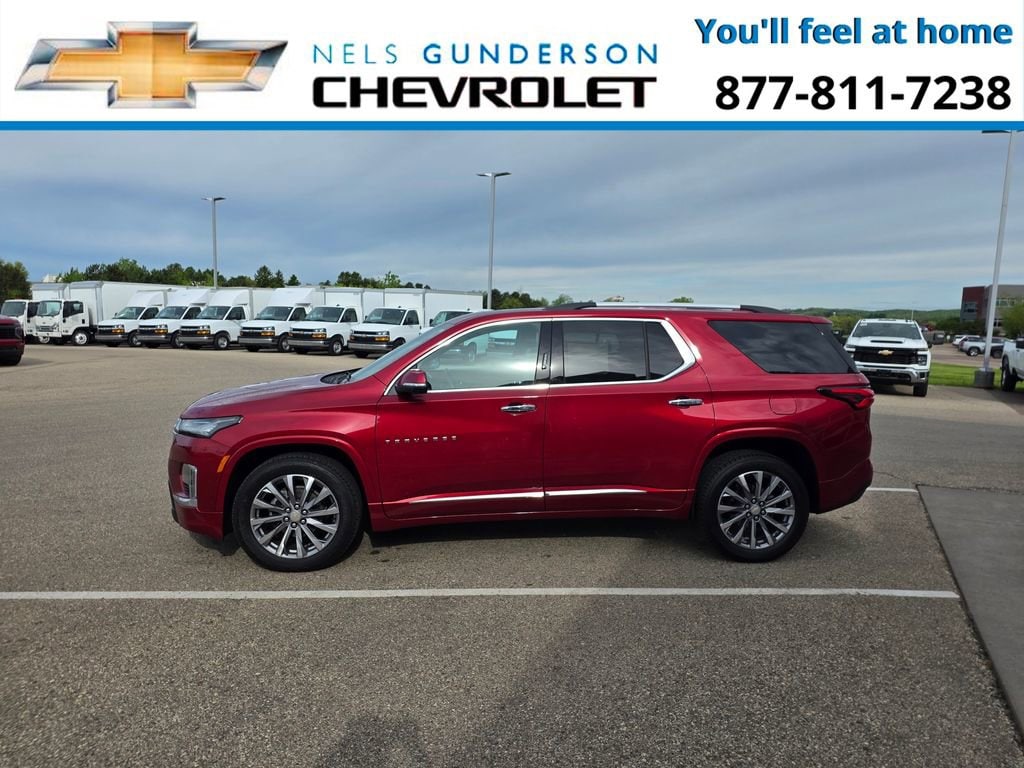 Used 2023 Chevrolet Traverse Premier SUV