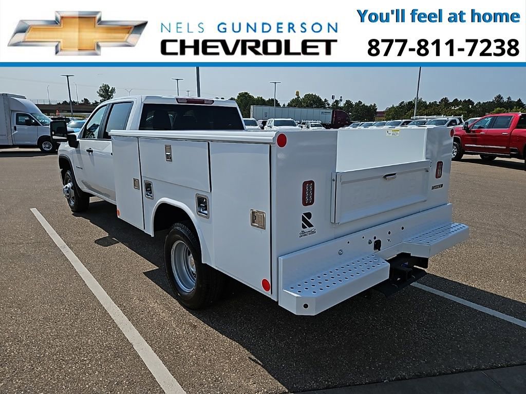 2024 Chevrolet Silverado 3500HD Work Truck photo 4